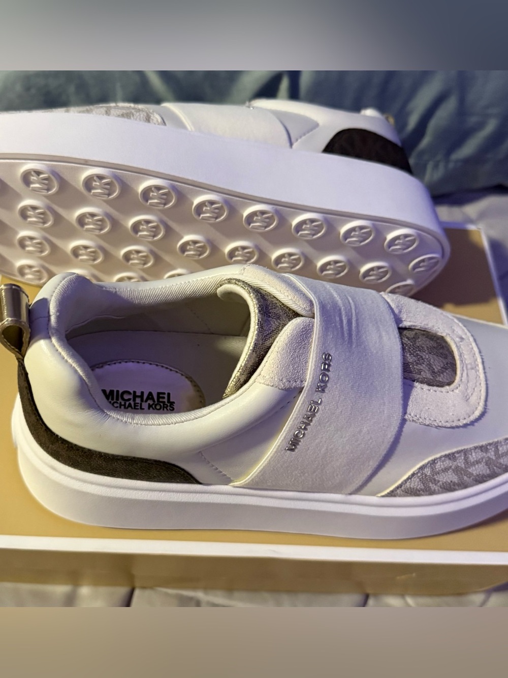 MICHAEL KORS Cream & Gold Slip-On Platform Sneakers - Picture 3 of 5